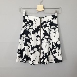Pins & Needkes Black White Floral Front Zip Skirt